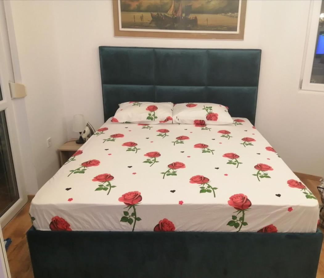 Sveti Stefan- Apartment Dora المظهر الخارجي الصورة