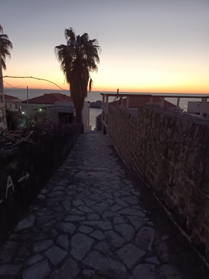 Sveti Stefan- Apartment Dora المظهر الخارجي الصورة