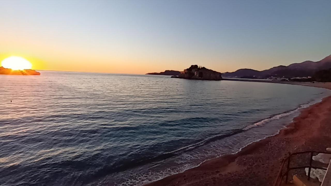 Sveti Stefan- Apartment Dora المظهر الخارجي الصورة